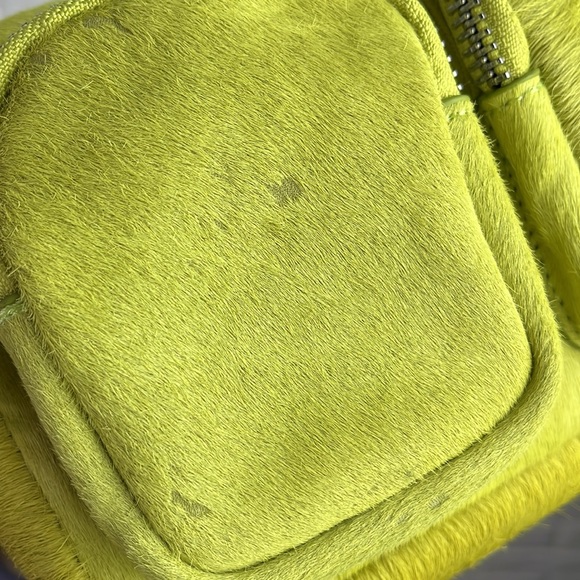 PARFOIS TEXTURED CROSSBODY BAG CHARTREUSE COWHIDE LEATHER HAIR MADE IN PORTUGAL - Picture 11 of 17